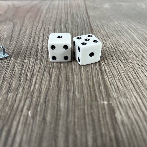 Monopoly Parker Brothers Real Estate Trading Game No.9  1970's Edition - Picture 12 of 13